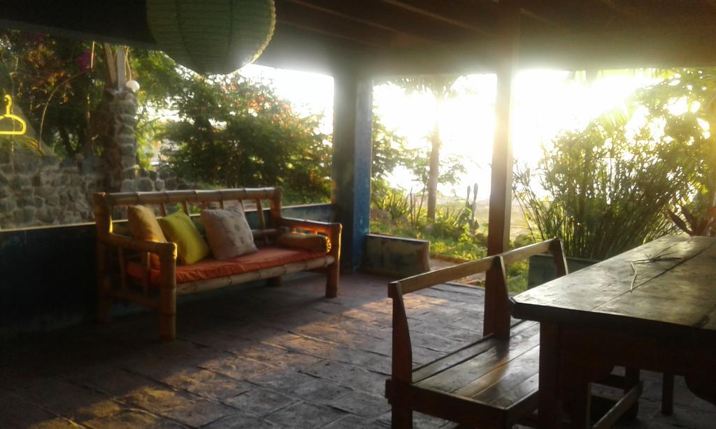 Maremonti Bed & Breakfast Puerto Lopez Exterior photo