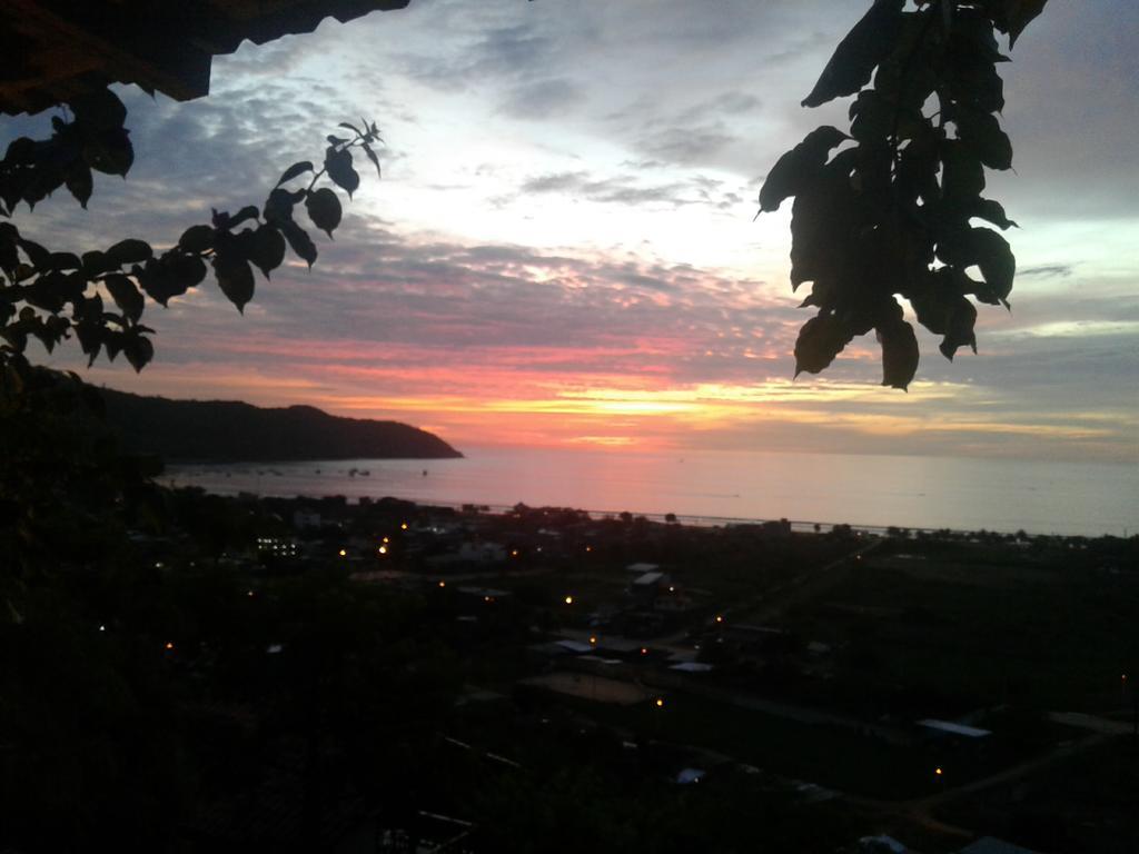 Maremonti Bed & Breakfast Puerto Lopez Exterior photo